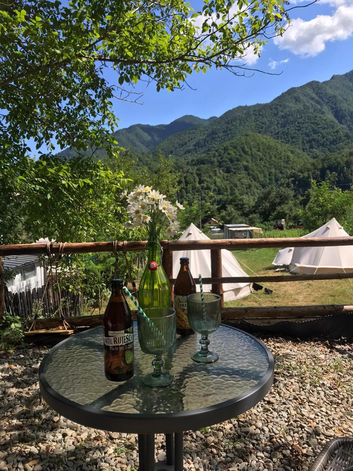 Luna Rock Glamping Brezoi - Blue Scai Extérieur photo